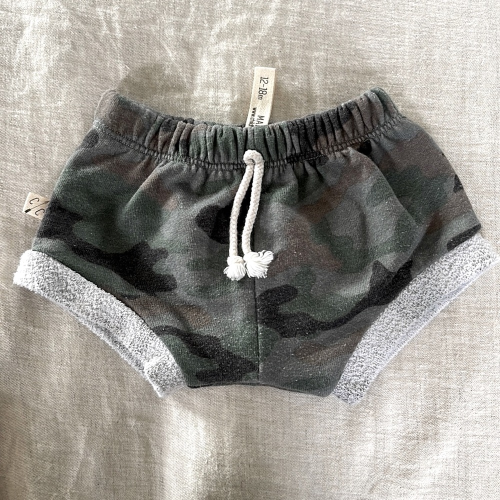 Terry-Trim Camo Kids Shorts - Green Camo